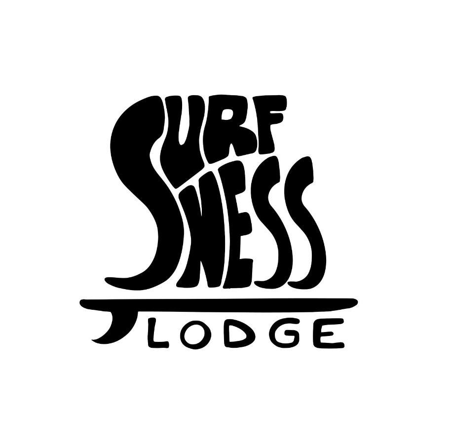 Surfness Lodge 발리알 외부 사진